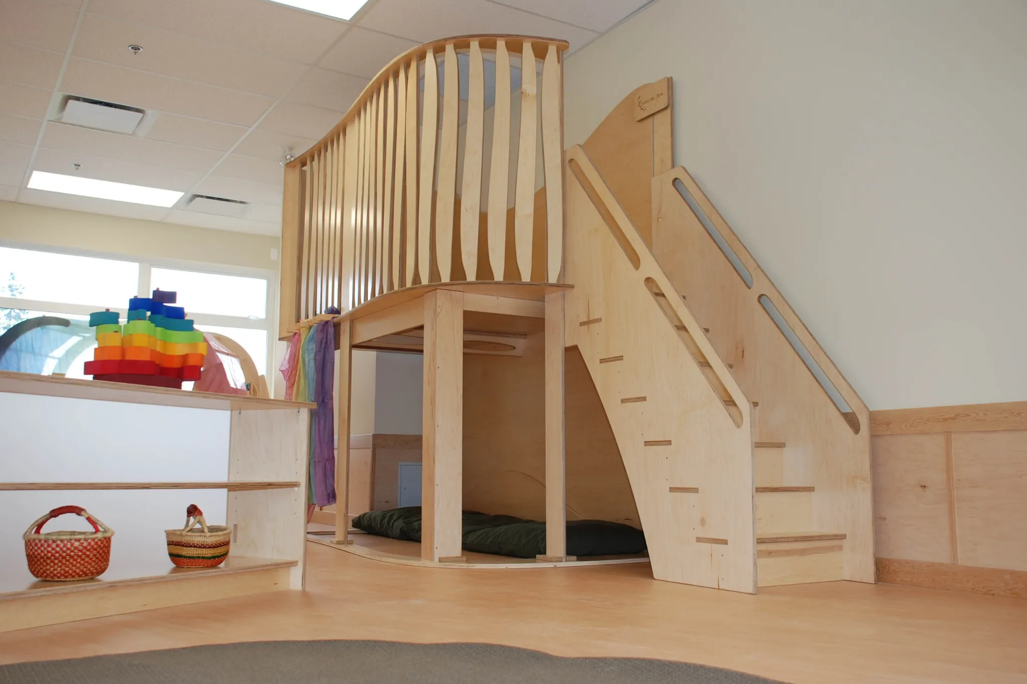 02 Natural Pod Kinder Kampus Loft s