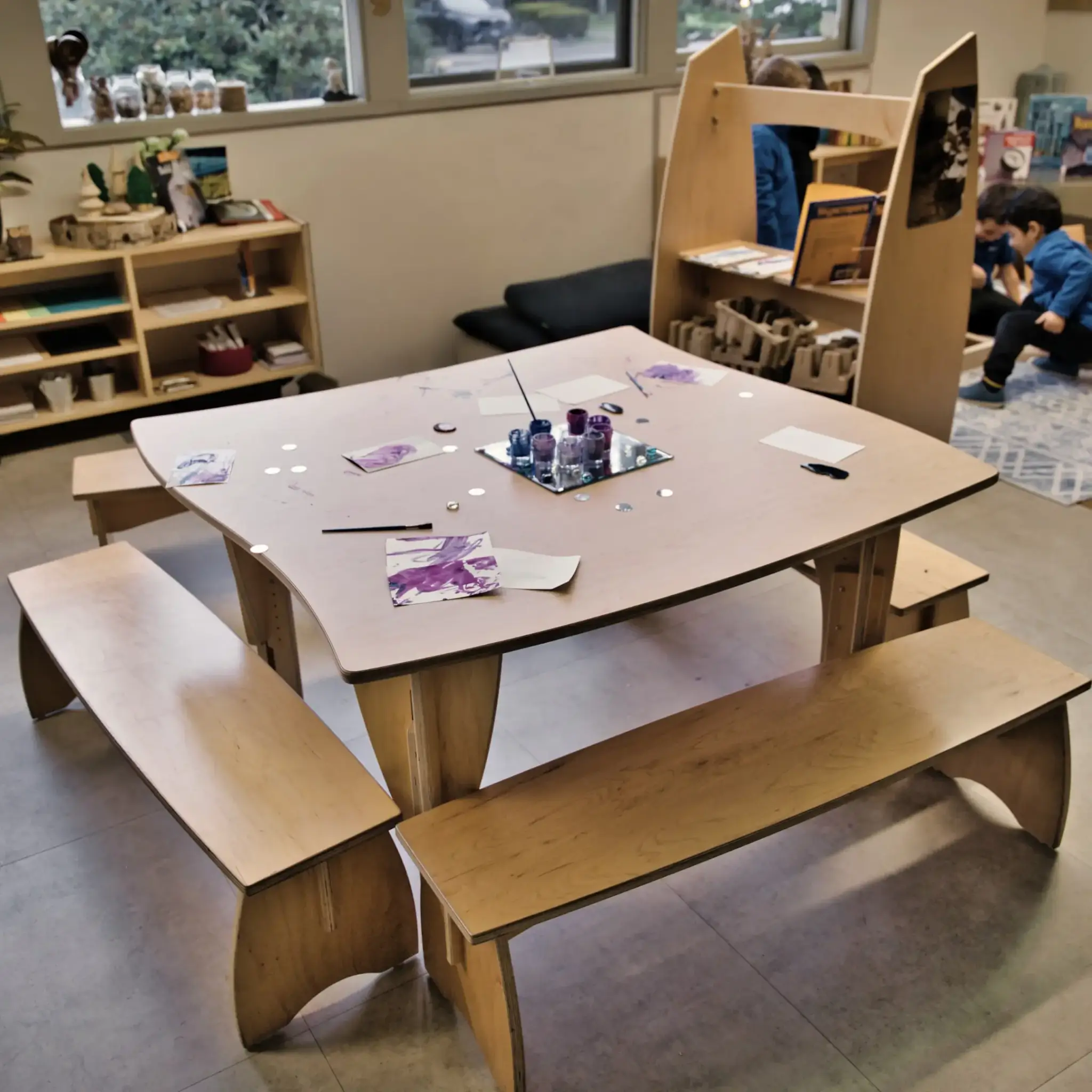 Sprig™ Adjustable Height Table